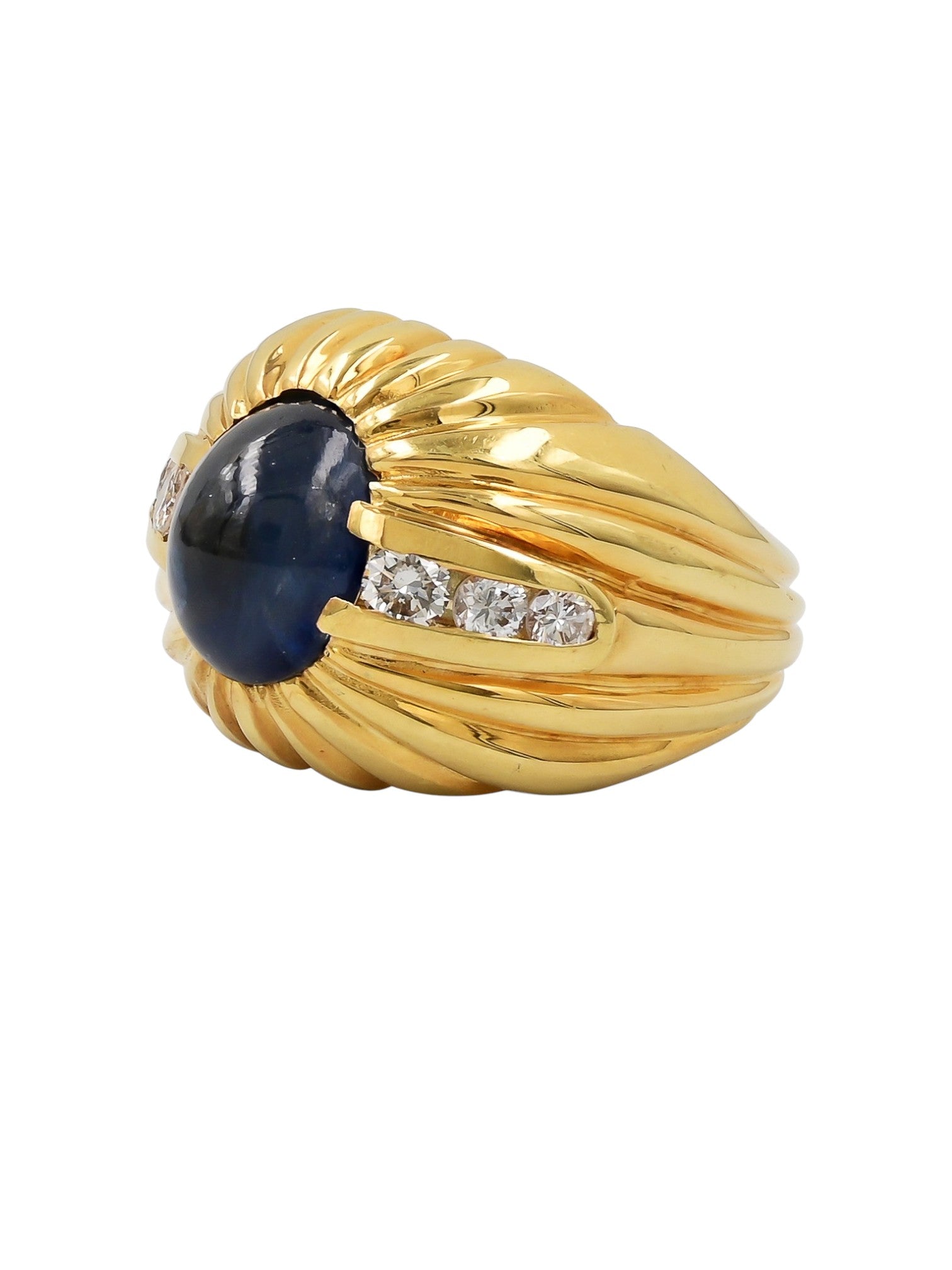 Sophia D Vintage Cabochon Sapphire Ring in 18K Yellow Gold