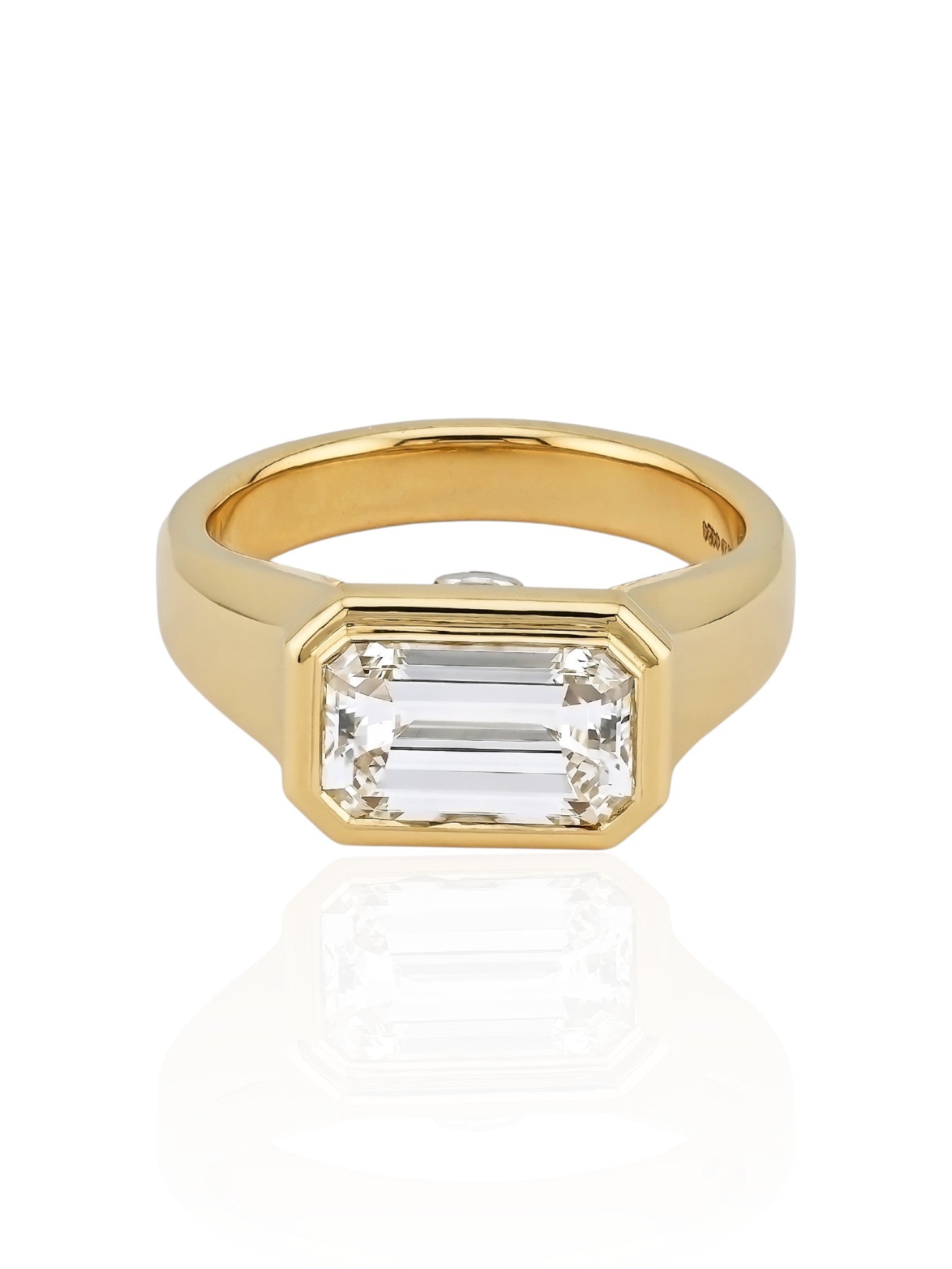 Sophia D Emerald Cut Diamond Bezel Ring in 18K Yellow Gold